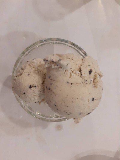 ไอศกรีมคุกกี้แอนด์ครีม