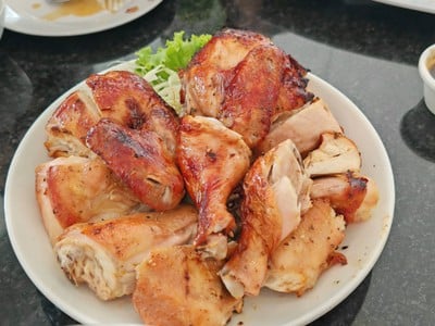 อาหาร หรือ เครื่องดื่ม