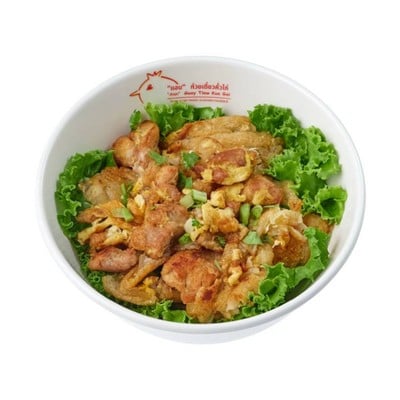 เส้นใหญ่คั่วไก่ (พิเศษ)