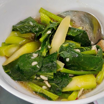 ผัดคะน้า