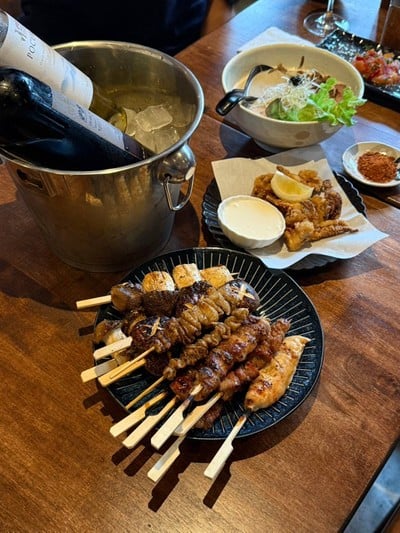 อาหาร หรือ เครื่องดื่ม