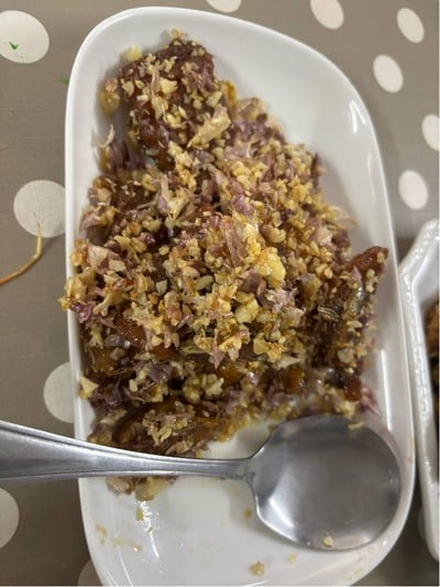 ปลาลิ้นหมาทอดกระเทียม