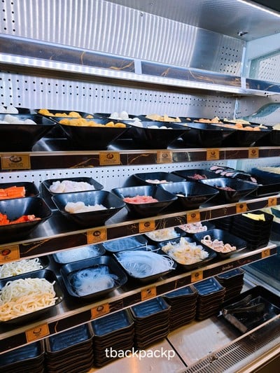 อาหาร หรือ เครื่องดื่ม