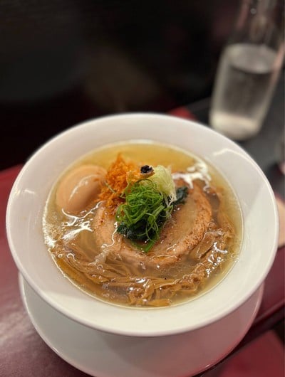 🍜 Umi Shio Smoke Ajitama Egg. (Price 360++ Baht.)