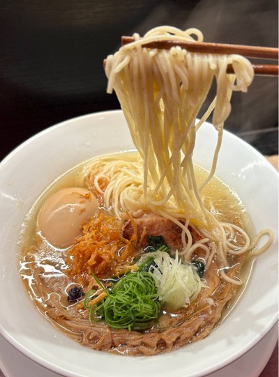 🍜 Umi Shio Smoke Ajitama Egg. (Price 360++ Baht.)