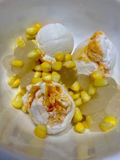 ไอศครีมไข่แข็ง