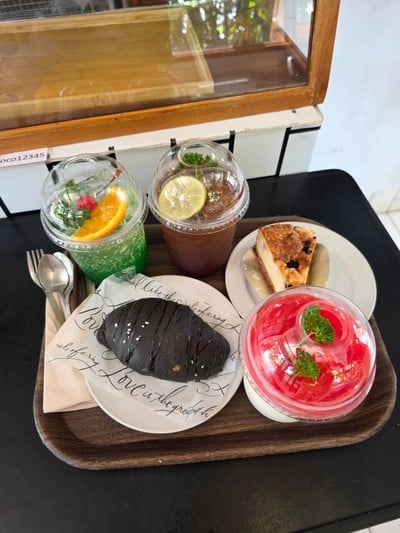 อาหาร หรือ เครื่องดื่ม