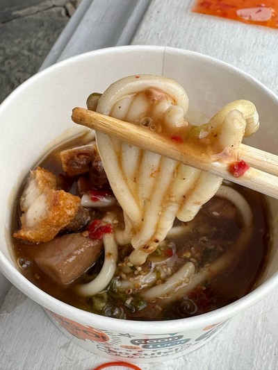 ขนมจีนไหหลำน้ำข้น