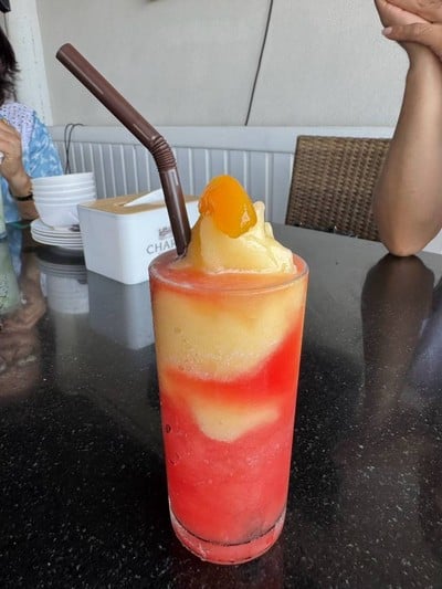 อาหาร หรือ เครื่องดื่ม