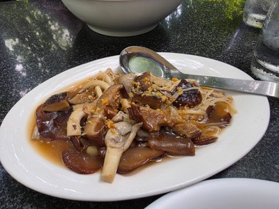 ผัดเห็ดรวม