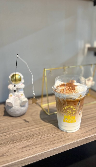 ☕️ Iced Cappuccino. (Price 75 Baht.)