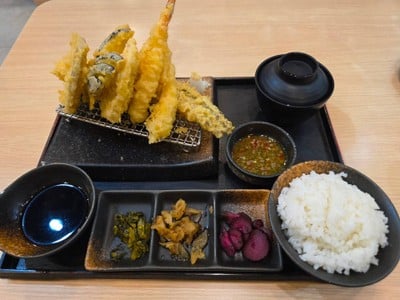 Set Akimitsu Tempura