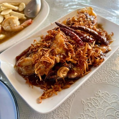 กุ้งผัดซอสมะขาม