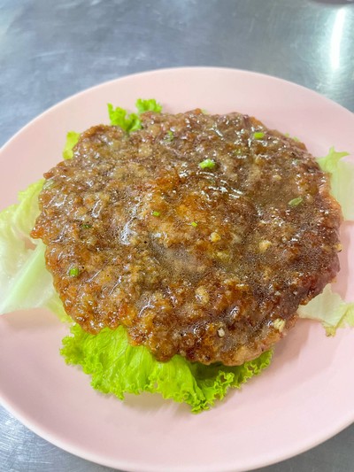 หมูสับทอดกระเทียมพริกไทย