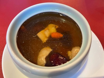 ซุปไก่เห็ดหอม