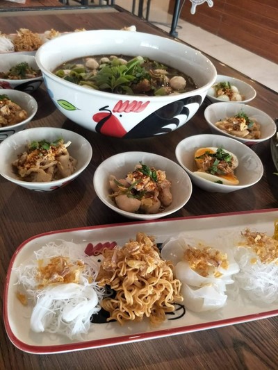 อาหาร หรือ เครื่องดื่ม