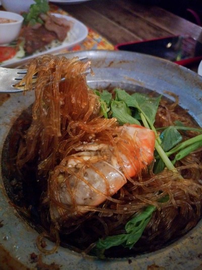 กุ้งอบสุ้นเส้น