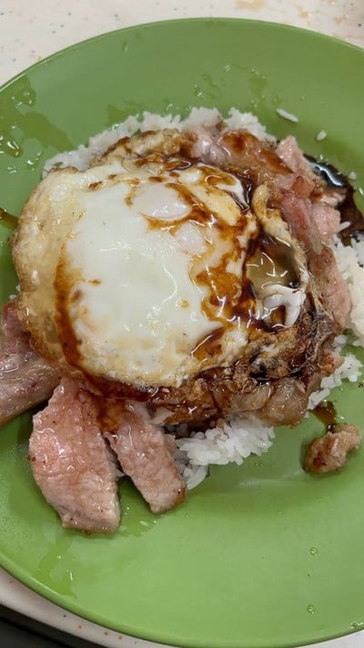 ข้าวหน้าหมูทอดพอร์คช็อพ