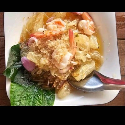 ยำส้มโอ