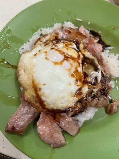 ข้าวหน้าหมูทอดพอร์คช็อพ