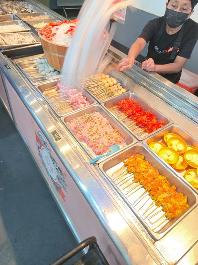 อาหาร หรือ เครื่องดื่ม