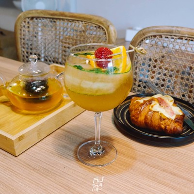 Fruitails, A tale of fruit in every sip คาเฟ่สไตล์สุขภาพ