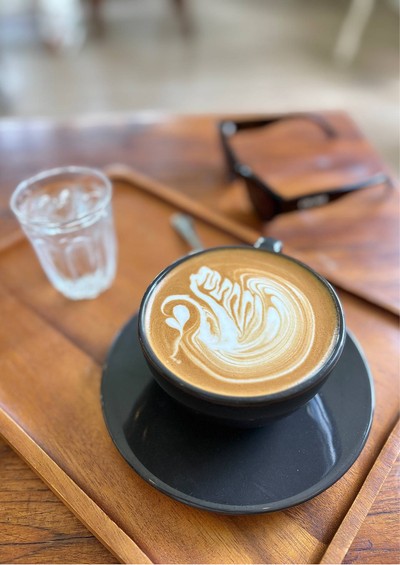 ☕️ Hot Caffe Latte. (Price 70 Baht.)