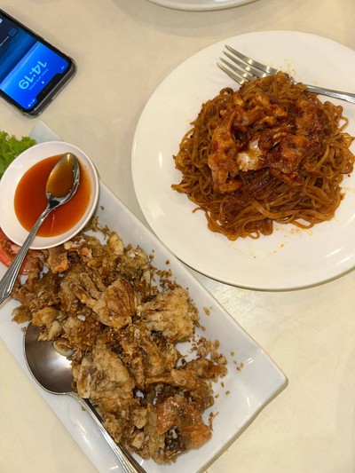 ปูนิ่มทอดกระเทียม
