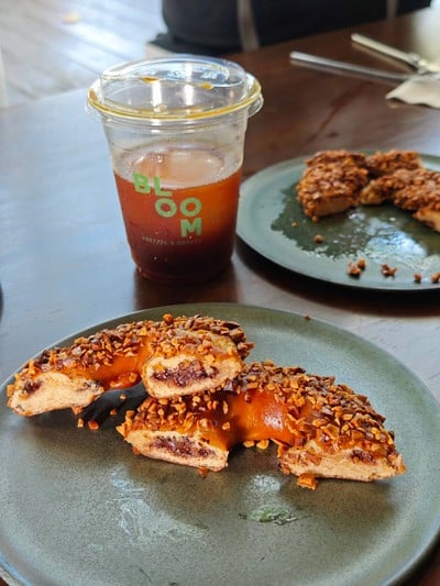 อาหาร หรือ เครื่องดื่ม