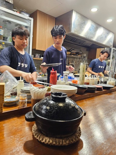 Salmon ikura Donabe Goha