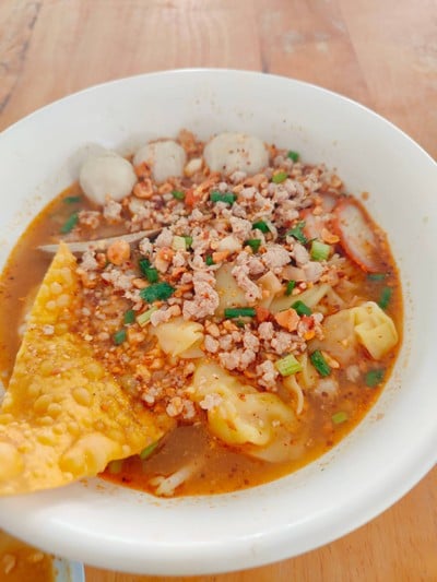 บะหมี่ต้มยำ