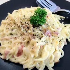 สปาเก็ตตี้คาโบนาร่า