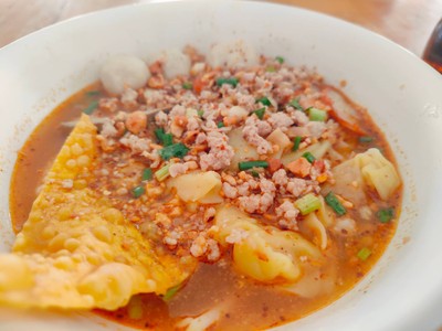 บะหมี่ต้มยำ