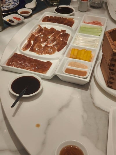 อาหาร หรือ เครื่องดื่ม