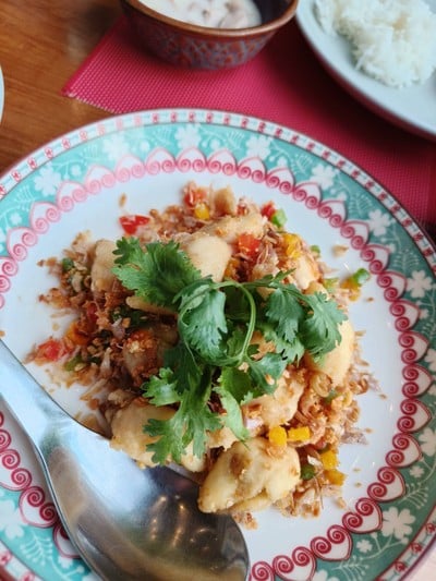 เนื้อปูก้อนผัดพริกเกลือ