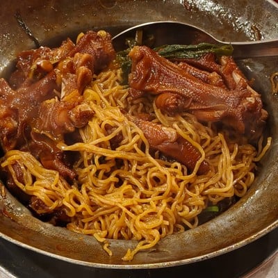 ขาห่านอบหมี่