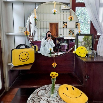 Narisa Cafe & Creative Space