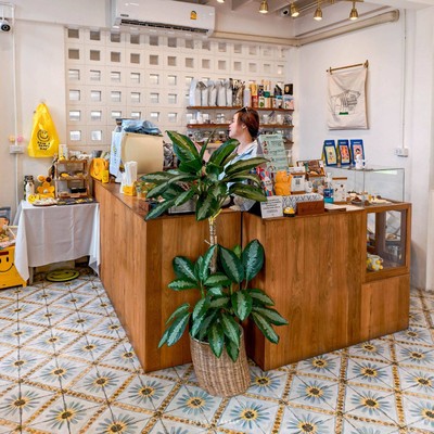 Narisa Cafe & Creative Space