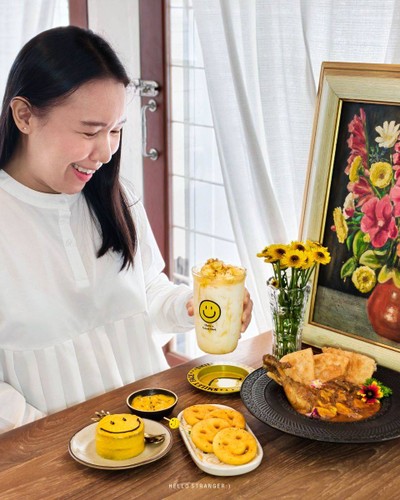 Narisa Cafe & Creative Space