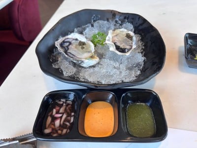 Special de Claire Champagne Jelly & Caviar