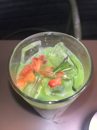 Matcha Mixed Berries
