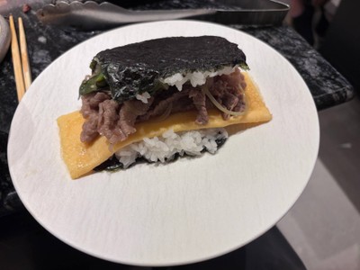 Onigiri Burger Sukiyaki