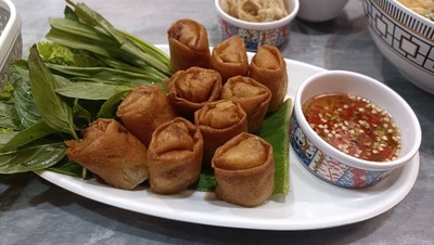 เปาะเปี๊ยะ