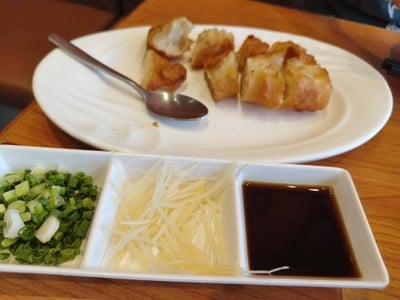 ปาท่องโก๋ กินคู่กับโจ๊ก