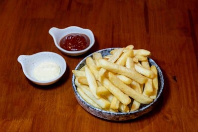 Yokina Izakaya (โยกินะ อิซาคายะ)