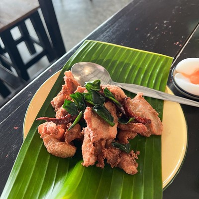 อาหาร หรือ เครื่องดื่ม