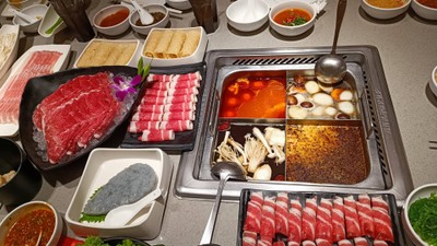 อาหาร หรือ เครื่องดื่ม