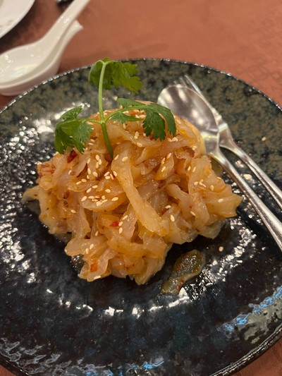 ยำแมงกะพรุน