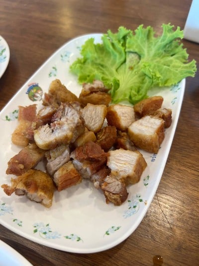 หมูทอดน้ำปลา