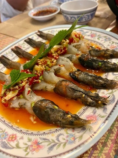 กุ้งแช่น้ำปลา